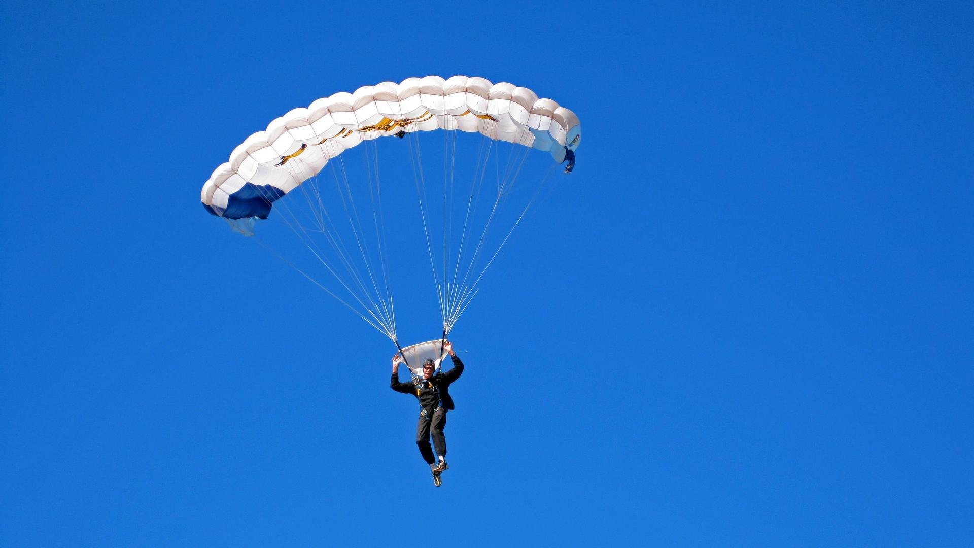 意甲精品比赛不断，吸引全球球迷关注，意甲集锦